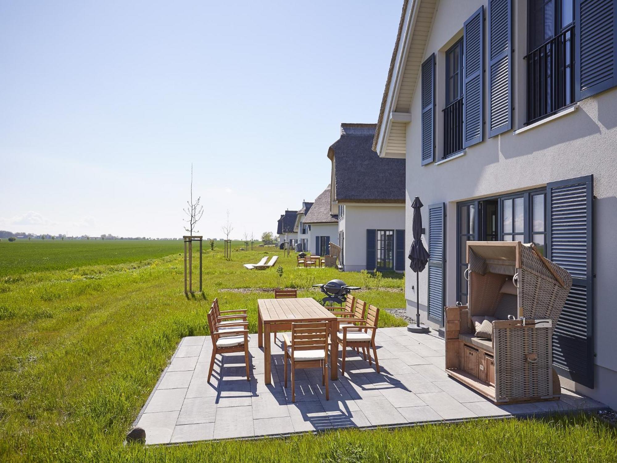 Reetland am Meer - Luxus Reetdachvilla mit 3 Schlafzimmern, Sauna und Kamin F12 Dranske Exterior foto